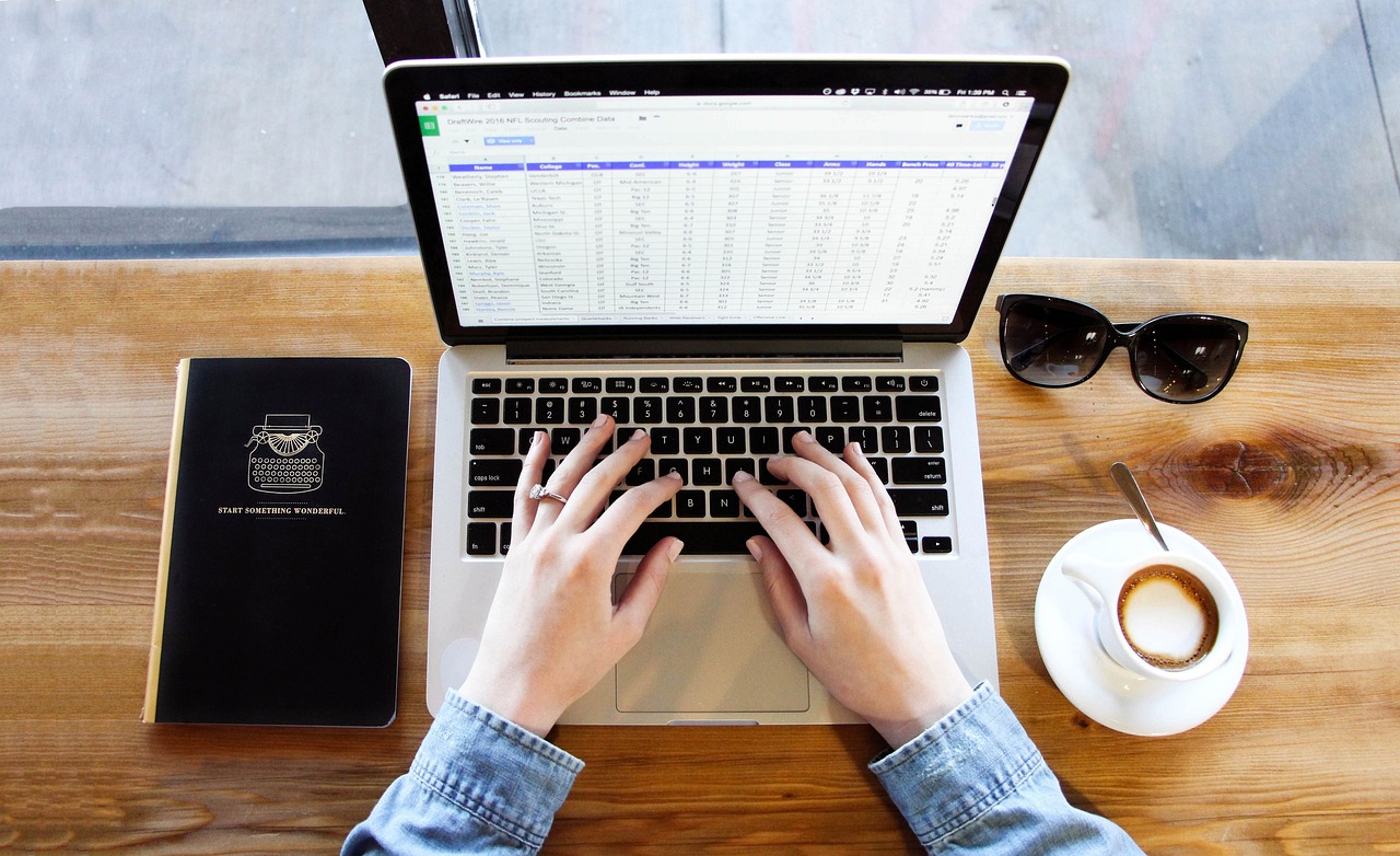 entdecken sie, wie die digitale transformation die zukunft der arbeit gestaltet, neue chancen schafft und den arbeitsplatz von morgen revolutioniert. bleiben sie informiert über trends, technologien und innovative lösungen.