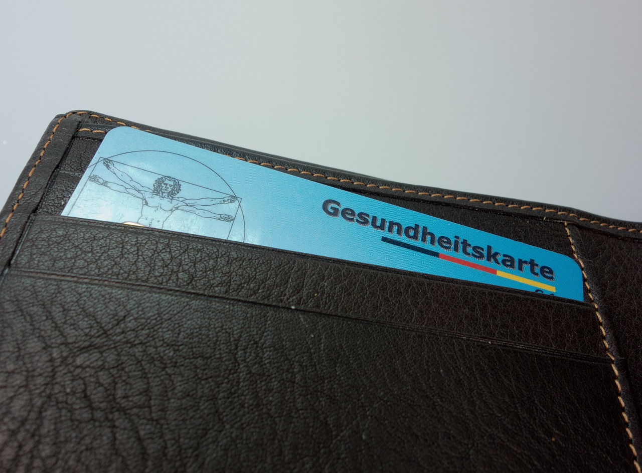 vergleichen sie verschiedene versicherungsangebote, um die passende versicherung für ihren bedarf zu finden. informationen zu kfz-, haftpflicht-, hausrat-, und krankenversicherung – einfach und verständlich erklärt.