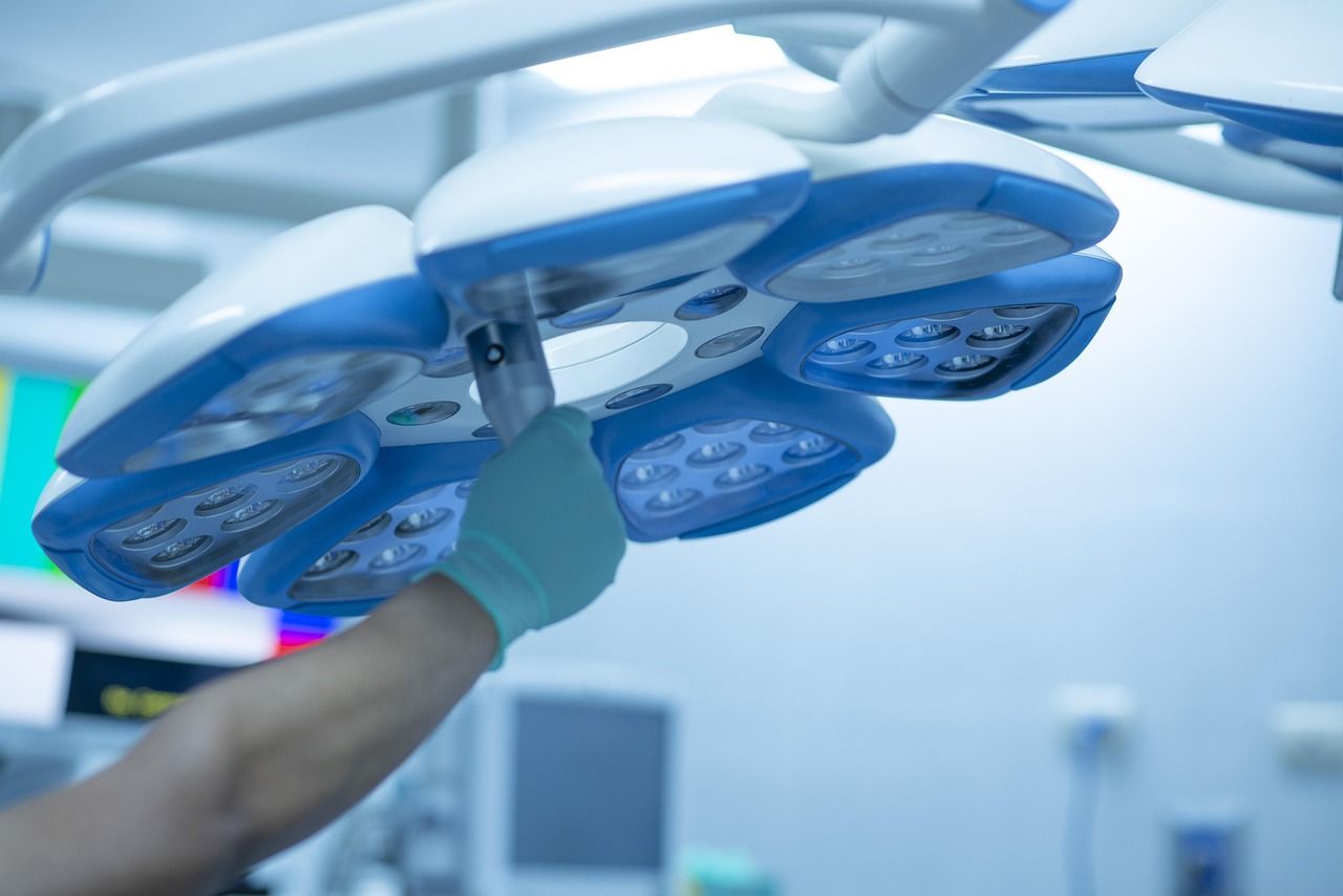 entdecken sie die vorteile der minimal-invasiven orthopädischen chirurgie: schnellere genesung, weniger schmerzen und kleinere schnitte für eine effektive behandlung von gelenk- und knochenerkrankungen.