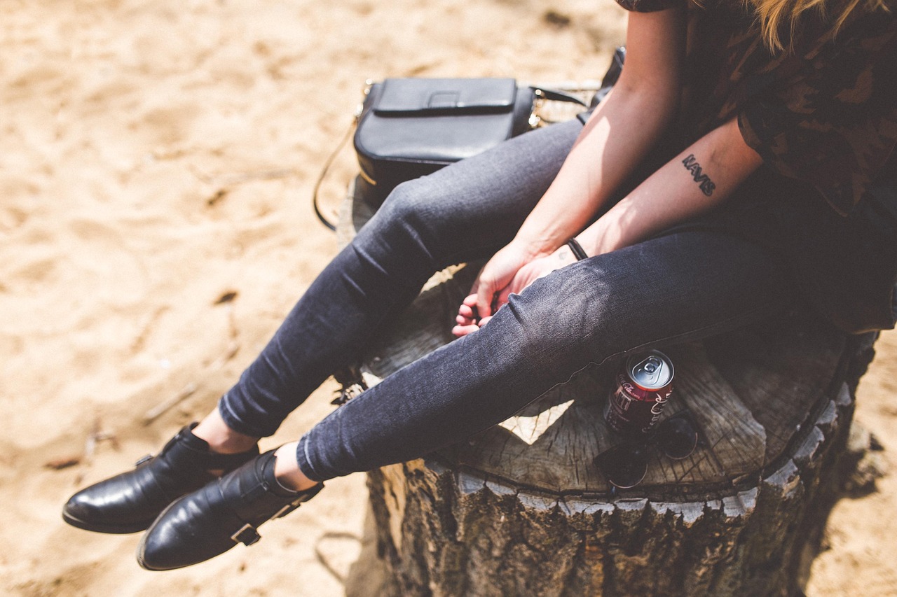 heros-img girl, hipster, fashion, blog, blogger, website, mockup, slider, young, woman, nature, female, lifestyle, people, summer, portrait, trendy, youth, happy, fun, person, style, urban, model, adult, casual, hair, outdoor, cute, sunglasses, leisure, vintage, attractive, white, stylish, teenage, city, glasses, toned